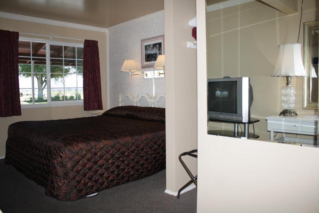 Rim Rock Motel Alturas Phòng bức ảnh